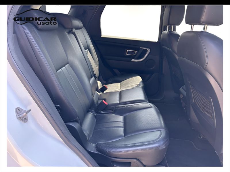 GuidiCar - LAND ROVER Discovery Sport 2015 Discovery Sport 2.2 sd4 HSE awd 190cv auto Usato